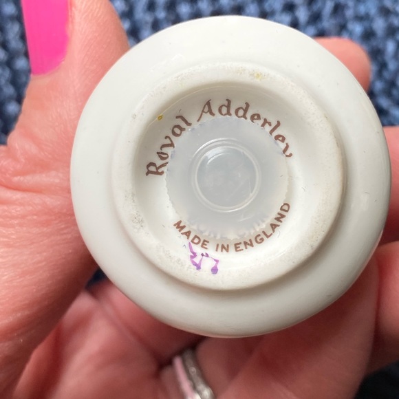 Vintage Royal Adderley Floral Bone China Salt & Pepper Shakers - Picture 9 of 14